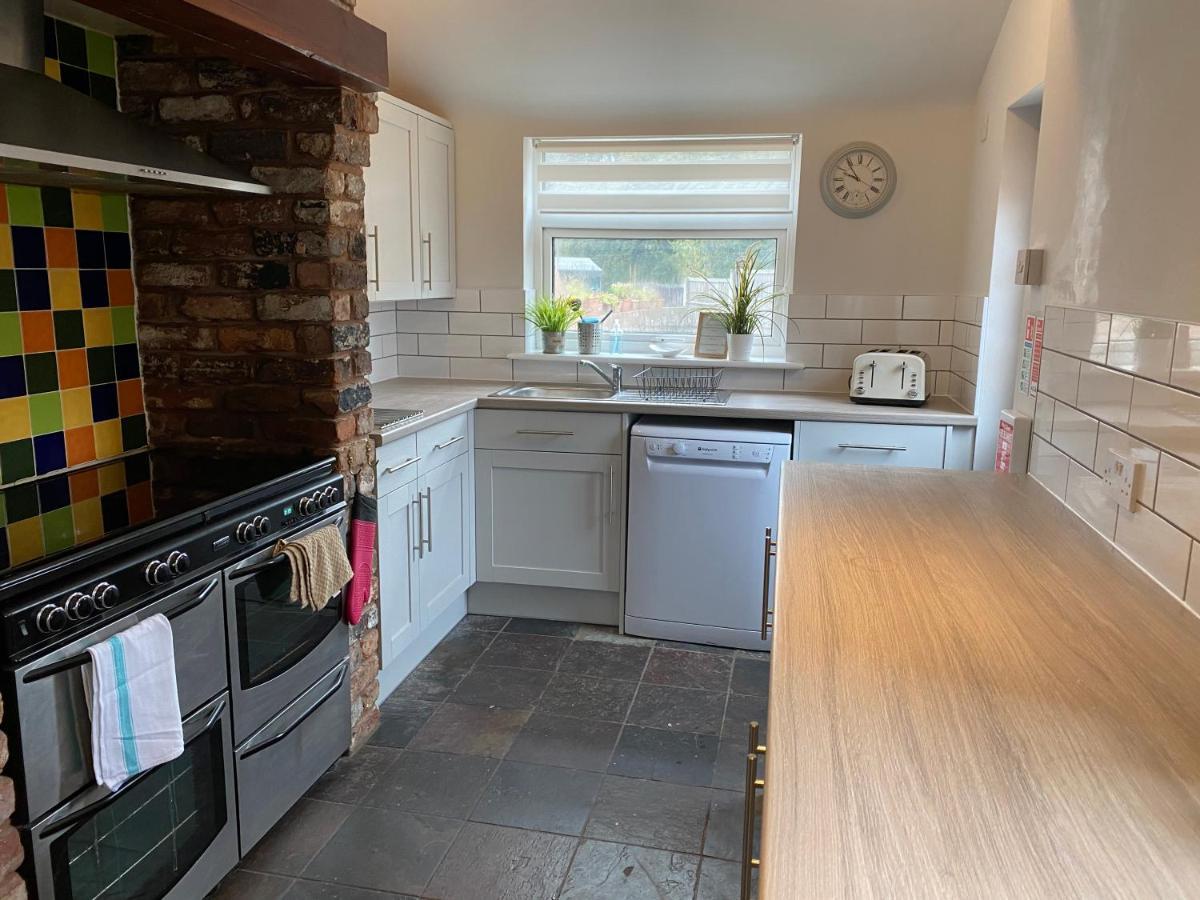 Appartamento Newlyn House Christleton Esterno foto