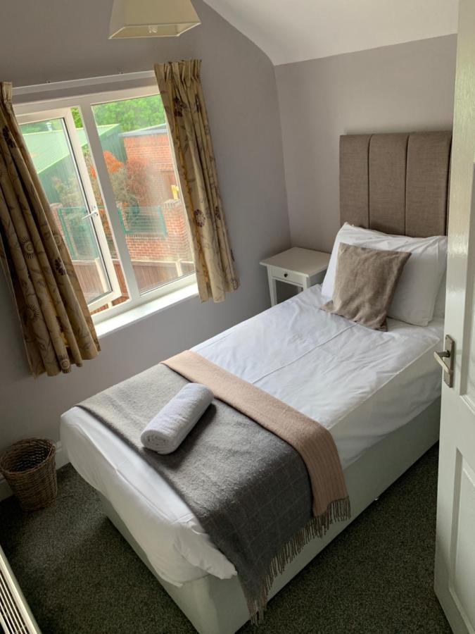 Appartamento Newlyn House Christleton Esterno foto