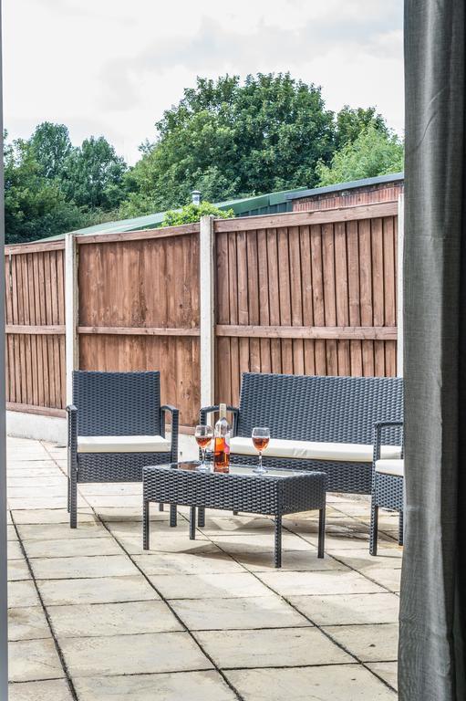 Appartamento Newlyn House Christleton Esterno foto
