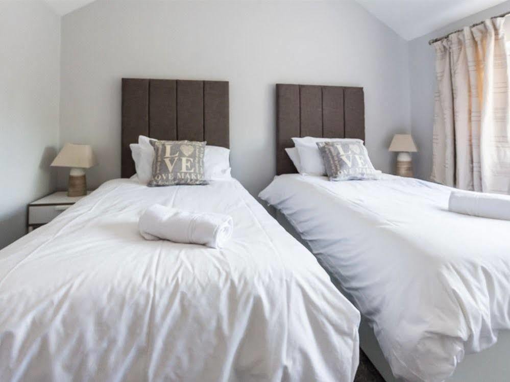 Appartamento Newlyn House Christleton Esterno foto